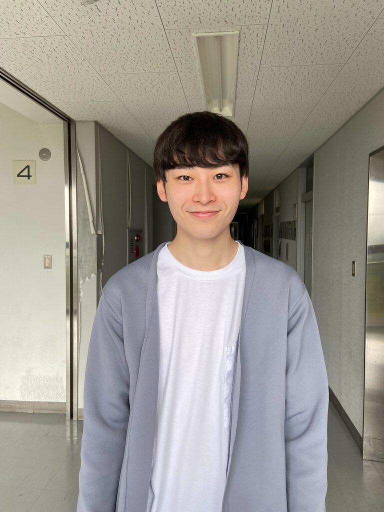 大前　皓平